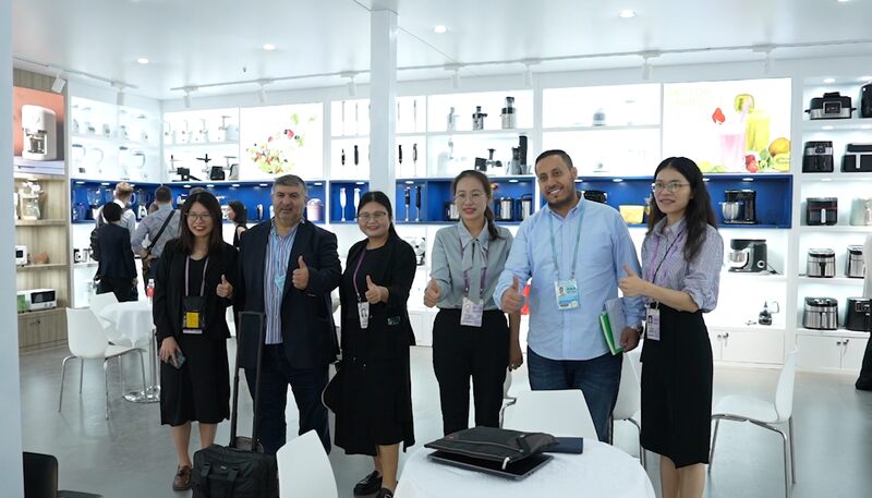 134th_Canton_Fair_Wraps_Up_First_Phase_with_Global_Praise video poster