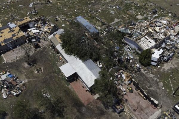 18 Dead as Powerful Storms Slam Central U.S., Millions Brace for More 18_Dead_as_Powerful_Storms_Slam_Central_U_S___Millions_Brace_for_More video poster