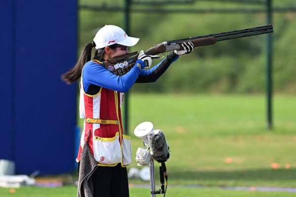 19-Year-Old Shooter Jiang Yiting Aims for Gold at Paris 2024 🎯 19_Year_Old_Shooter_Jiang_Yiting_Aims_for_Gold_at_Paris_2024__