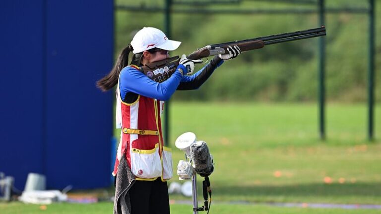 19_Year_Old_Shooter_Jiang_Yiting_Aims_for_Gold_at_Paris_2024__