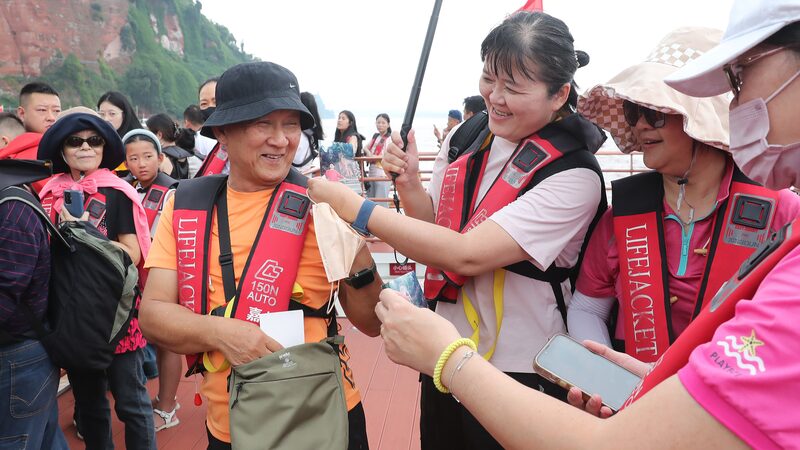 70__More_Taiwan_Residents_Visit_Chinese_Mainland_This_Year_____ - News for amigos, by amigos 70__More_Taiwan_Residents_Visit_Chinese_Mainland_This_Year_____