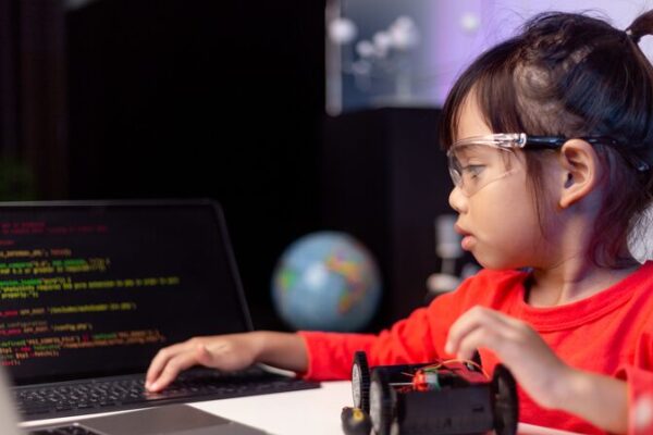 AI Revolution in Education: Experts Say Teachers’ Roles Will Change 🤖📚 AI_Revolution_in_Education__Experts_Say_Teachers__Roles_Will_Change___