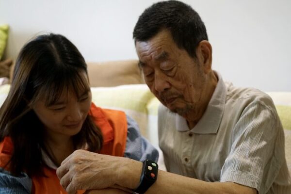 AI_Transforming_Elderly_Care_in_China__