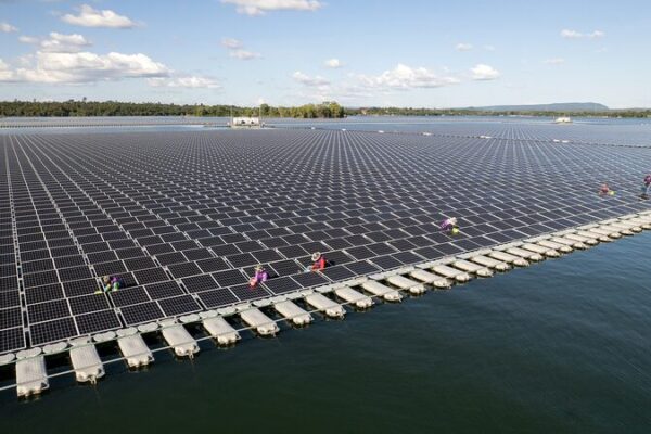 APEC Powers Up Climate Action with Global Teamwork 🌍🌱 APEC_Powers_Up_Climate_Action_with_Global_Teamwork___