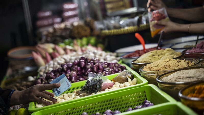 ASEAN_Weekend_Market_in_Jakarta__A_Cultural_Fiesta_Empowering_Women_Entrepreneurs__ video poster