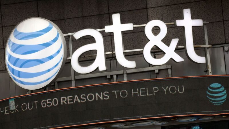 AT_T_Data_Breach__Nearly_109_Million_Customers_Affected___ - News for amigos, by amigos __AT_T_Data_Breach__Nearly_109_Million_Customers_Affected___