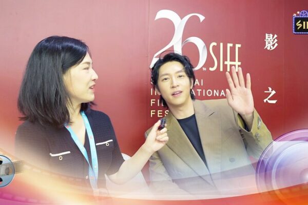 Actor Sun Yang Praises SIFF and Emphasizes Human Touch in Filmmaking Actor_Sun_Yang_Praises_SIFF_and_Emphasizes_Human_Touch_in_Filmmaking video poster