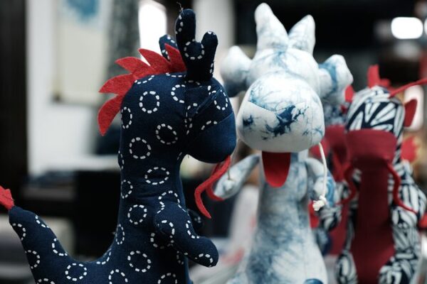 Adorable Blue Calico Dragons Usher in the Year of the Loong in East China Adorable_Blue_Calico_Dragons_Usher_in_the_Year_of_the_Loong_in_East_China