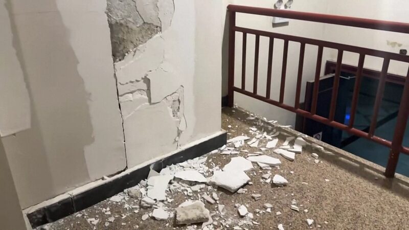 Aftershocks_Rock_Xinjiang_After_M7_1_Earthquake_Hits_Wushi_County