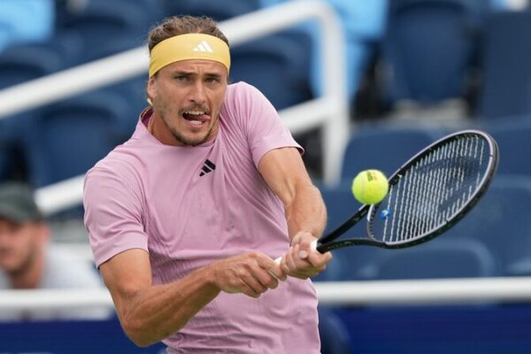 Alexander Zverev Clinches 50th Win of the Season at Cincinnati Open 🎾 Alexander_Zverev_Clinches_50th_Win_of_the_Season_at_Cincinnati_Open__