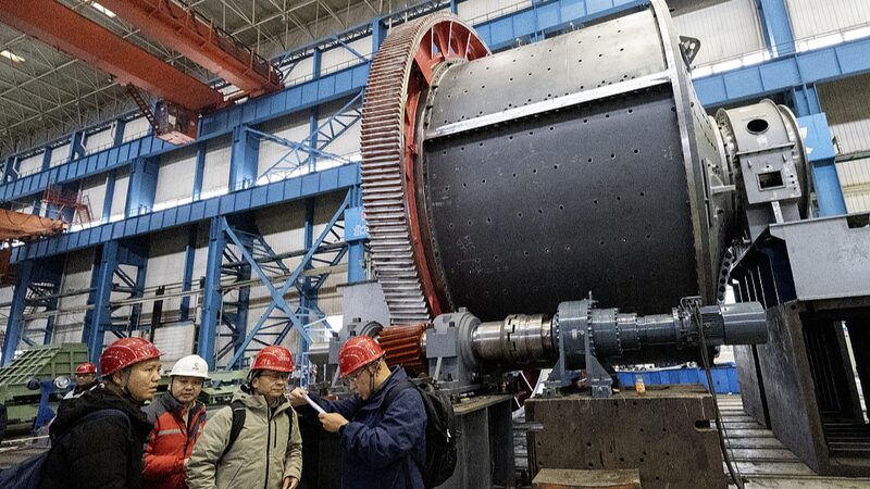 Angola_s_Industrial_Boom__China_Steps_Up_as_Crucial_Partner__ - News for amigos, by amigos Angola_s_Industrial_Boom__China_Steps_Up_as_Crucial_Partner__