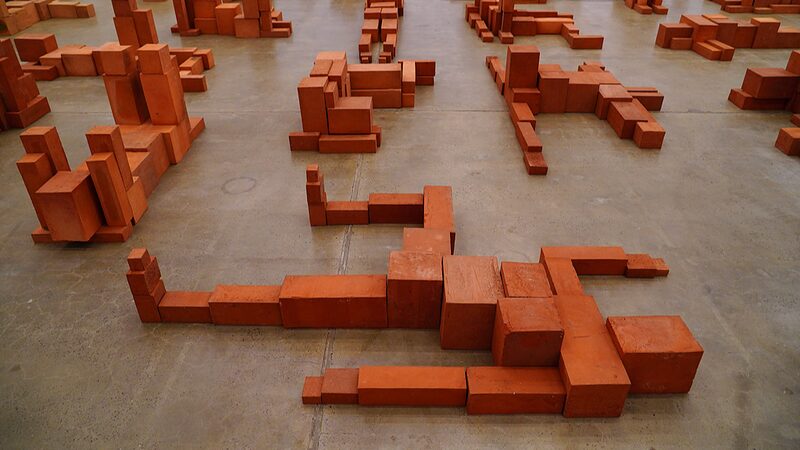 Antony_Gormley_s_Life_Sized_Clay_Figures_Wow_at_Beijing_s_798_Art_District - News for amigos, by amigos Antony_Gormley_s_Life_Sized_Clay_Figures_Wow_at_Beijing_s_798_Art_District