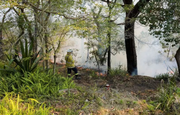 Australia Sizzles as Heat Wave Sparks ‘Extreme’ Bushfire Risk 🔥 Australia_Sizzles_as_Heat_Wave_Sparks__Extreme__Bushfire_Risk__