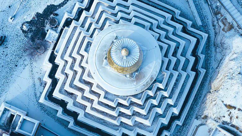 Baiju_Monastery_Transforms_into_a_Winter_Wonderland_in_Xizang_ - News for amigos, by amigos Baiju_Monastery_Transforms_into_a_Winter_Wonderland_in_Xizang_