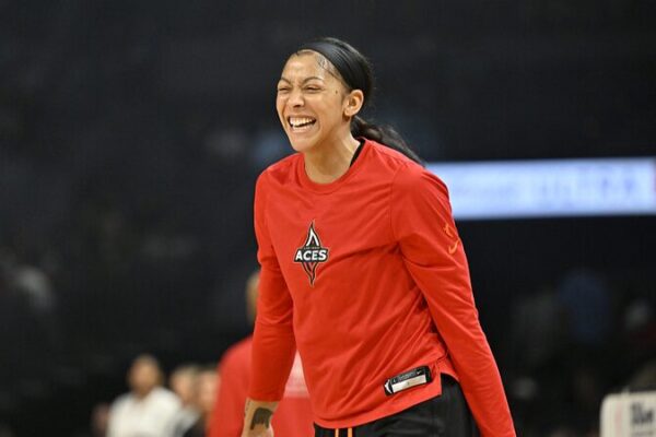Basketball Legend Candace Parker Hangs Up Her Jersey at 38 🏀 Basketball_Legend_Candace_Parker_Hangs_Up_Her_Jersey_at_38__