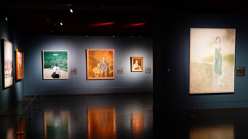 Beijing_Hosts_Vibrant_Exhibition_of_Chinese_and_Spanish_Contemporary_Oil_Paintings__ - News for amigos, by amigos Beijing_Hosts_Vibrant_Exhibition_of_Chinese_and_Spanish_Contemporary_Oil_Paintings__