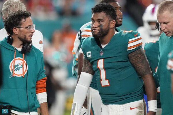 Bills Bring the Heat: Tagovailoa’s Tough Night in Miami Showdown Bills_Bring_the_Heat__Tagovailoa_s_Tough_Night_in_Miami_Showdown