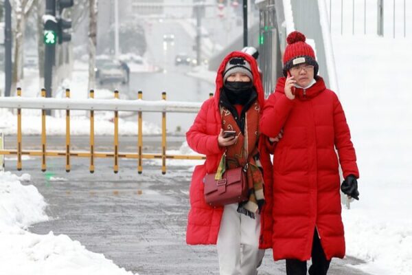 Blizzard Alert! China’s Hunan and Jiangxi Brace for Heavy Snowfall ❄️ Blizzard_Alert__China_s_Hunan_and_Jiangxi_Brace_for_Heavy_Snowfall___