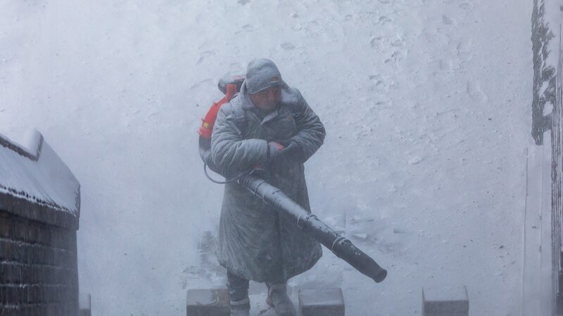 Blizzard_Hits_Southern_China__Trains_Suspended_Amid_Sudden_Cold_Snap___ - News for amigos, by amigos Blizzard_Hits_Southern_China__Trains_Suspended_Amid_Sudden_Cold_Snap___