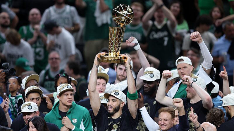Boston_Celtics_Dominate_Mavericks_to_Secure_Historic_18th_NBA_Title_ - News for amigos, by amigos __Boston_Celtics_Dominate_Mavericks_to_Secure_Historic_18th_NBA_Title_