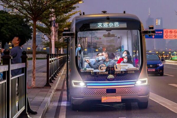 California Greenlights WeRide’s Autonomous Robotaxi Passenger Tests 🚖 California_Greenlights_WeRide_s_Autonomous_Robotaxi_Passenger_Tests__