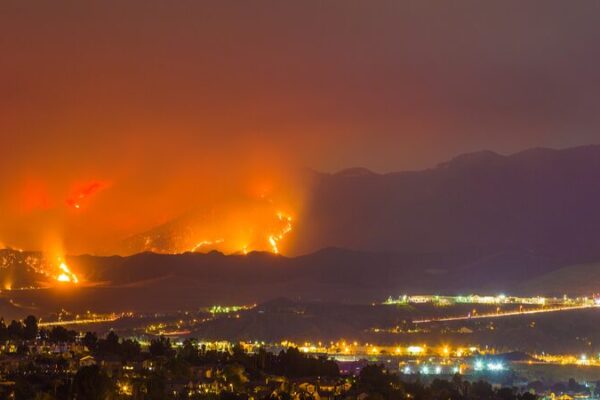 🔥 California’s Air Quality Faces Smoky Future: Wildfires and Heat on the Rise 🌡️ __California_s_Air_Quality_Faces_Smoky_Future__Wildfires_and_Heat_on_the_Rise___