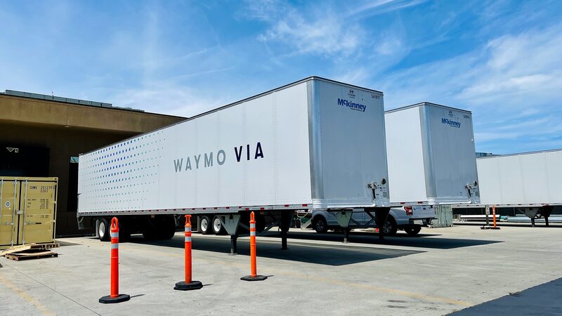 California_s_Bold_Move__New_Rules_for_Self_Driving_Trucks_Amid_Safety_Debates___ - News for amigos, by amigos California_s_Bold_Move__New_Rules_for_Self_Driving_Trucks_Amid_Safety_Debates___