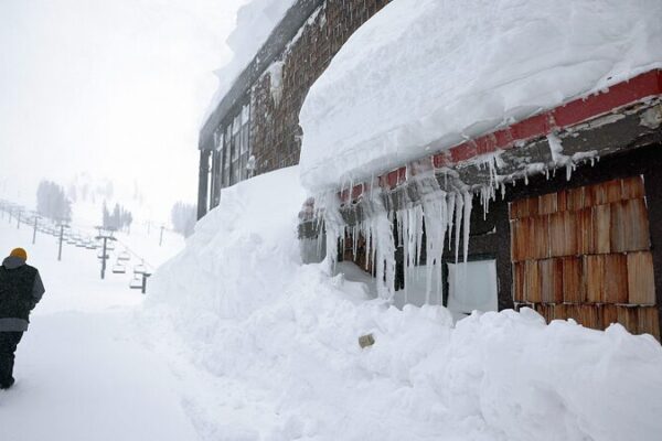 California’s Snow Surprise: Can the Winter Wonderland Last? California_s_Snow_Surprise__Can_the_Winter_Wonderland_Last_