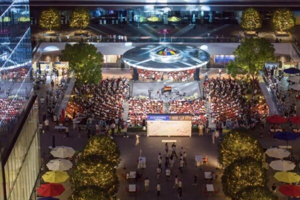 🎵 Celebrating 50 Years: China and Malaysia Harmonize in Hangzhou Concert __Celebrating_50_Years__China_and_Malaysia_Harmonize_in_Hangzhou_Concert