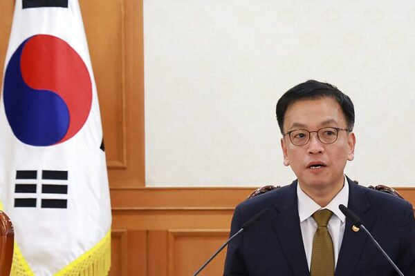 Chaos in Seoul: Acting President Choi Sang-mok Faces Insurrection Probe Chaos_in_Seoul__Acting_President_Choi_Sang_mok_Faces_Insurrection_Probe