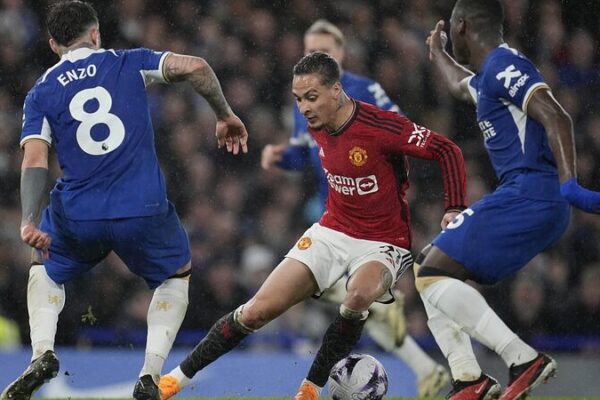 Chelsea and Manchester United Dish Out a Seven-Goal Spectacle No One Saw Coming Chelsea_and_Manchester_United_Dish_Out_a_Seven_Goal_Spectacle_No_One_Saw_Coming