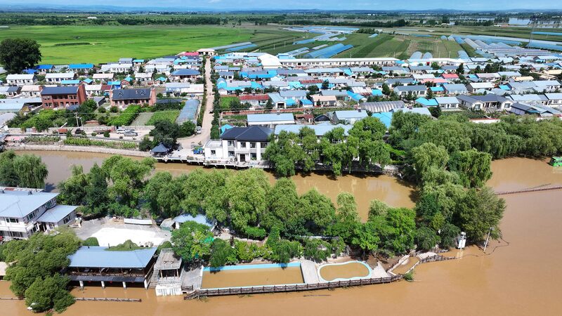 China_Allocates__649_Million_for_Flood_Relief_Efforts____ - News for amigos, by amigos China_Allocates__649_Million_for_Flood_Relief_Efforts____