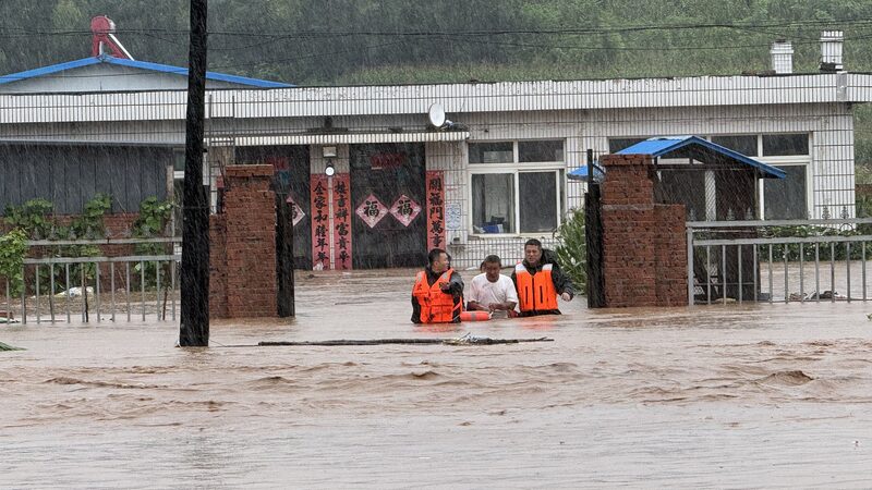 China_Boosts_Flood_Relief_Efforts_in_Liaoning_Province_with__7_Million_Aid___ - News for amigos, by amigos China_Boosts_Flood_Relief_Efforts_in_Liaoning_Province_with__7_Million_Aid___