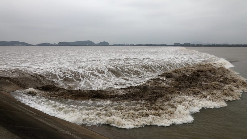China_Braces_for_Floods_in_the_South_Amid_Heavy_Rainfall_Warnings____ - News for amigos, by amigos China_Braces_for_Floods_in_the_South_Amid_Heavy_Rainfall_Warnings____