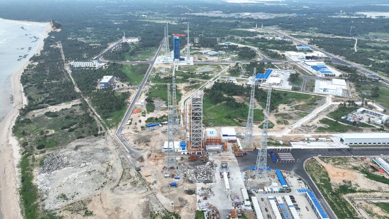 China_Completes_First_Universal_Liquid_Rocket_Launchpad_in_Hainan__ - News for amigos, by amigos __China_Completes_First_Universal_Liquid_Rocket_Launchpad_in_Hainan__