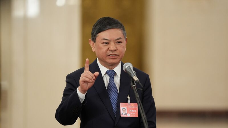 China_Cracks_Down_on_Carbon_Emission_Frauds__Minister_Huang_Announces___ - News for amigos, by amigos China_Cracks_Down_on_Carbon_Emission_Frauds__Minister_Huang_Announces___
