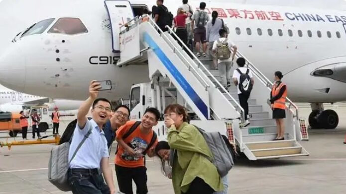 China_Eastern_s_C919_Takes_Off_From_Shanghai_to_Guangzhou__Boosting_Domestic_Aviation___ - News for amigos, by amigos China_Eastern_s_C919_Takes_Off_From_Shanghai_to_Guangzhou__Boosting_Domestic_Aviation___