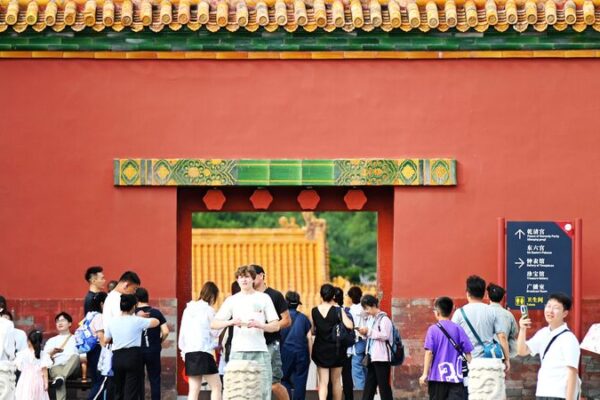 China Expands Visa-Free Policy: Japan Cheers Enhanced Exchanges China_Expands_Visa_Free_Policy__Japan_Cheers_Enhanced_Exchanges