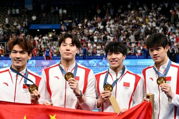 China Makes Waves: Historic Win in Men’s 100m Freestyle Relay at Paris Olympics 🌊🥇 China_Makes_Waves__Historic_Win_in_Men_s_100m_Freestyle_Relay_at_Paris_Olympics___