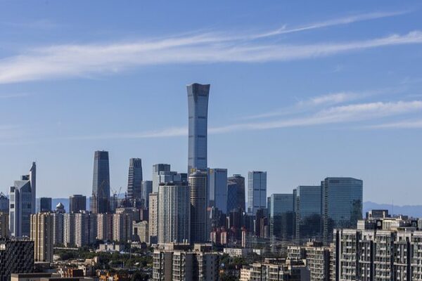 China Opens Doors Wider for Foreign Investors in Listed Companies 🎉 China_Opens_Doors_Wider_for_Foreign_Investors_in_Listed_Companies__