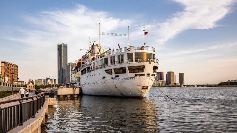 China_Opens_Its_Ports__Visa_Free_Cruise_Entry_for_Tourists___ - News for amigos, by amigos China_Opens_Its_Ports__Visa_Free_Cruise_Entry_for_Tourists___