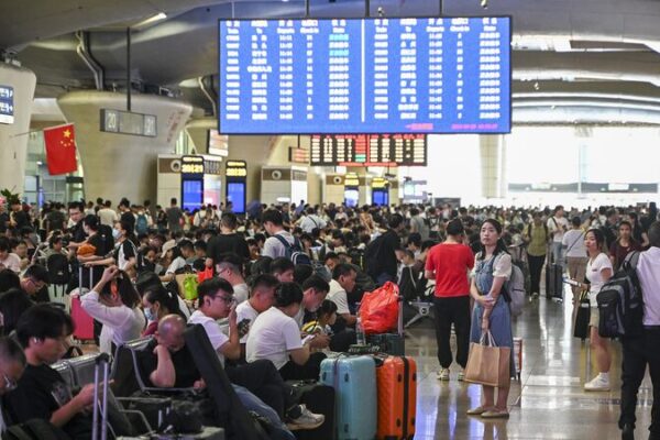 China Prepares for Massive National Day Travel: 175 Million Railway Trips Expected! 🚆🇨🇳 China_Prepares_for_Massive_National_Day_Travel__175_Million_Railway_Trips_Expected_____
