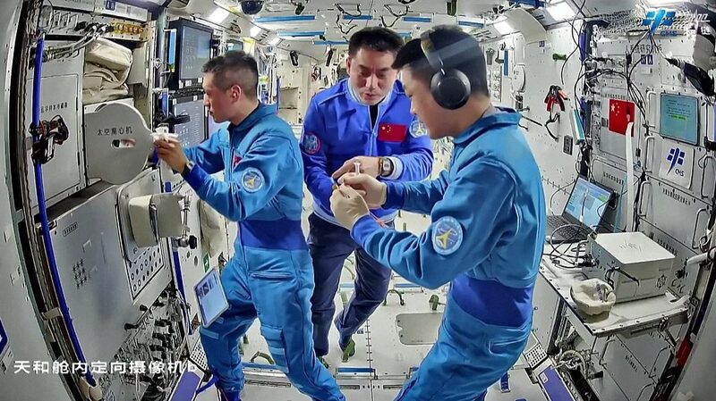 China_Prepares_to_Launch_Shenzhou_19____New_Crew_to_Join_Space_Station_ - News for amigos, by amigos China_Prepares_to_Launch_Shenzhou_19____New_Crew_to_Join_Space_Station_