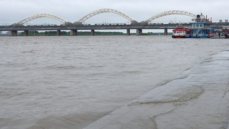 China_Rallies_to_Combat_Flooding_in_Heilongjiang____ - News for amigos, by amigos China_Rallies_to_Combat_Flooding_in_Heilongjiang____