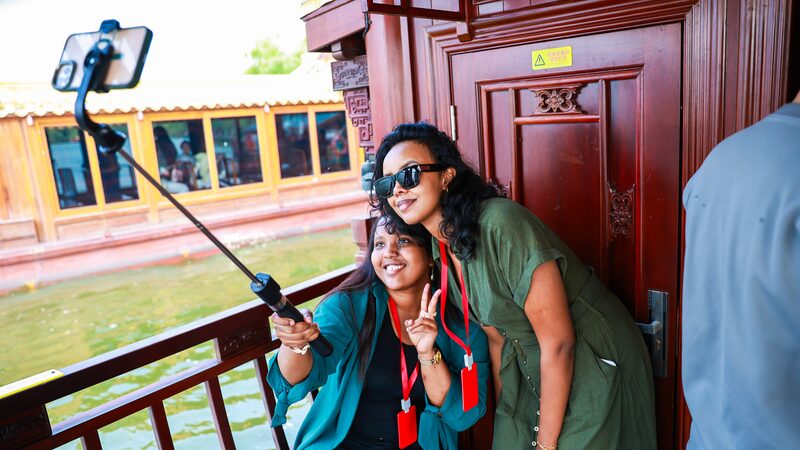China_Rolls_Out_the_Red_Carpet__Foreign_Ministry_Invites_the_World__ - News for amigos, by amigos China_Rolls_Out_the_Red_Carpet__Foreign_Ministry_Invites_the_World__