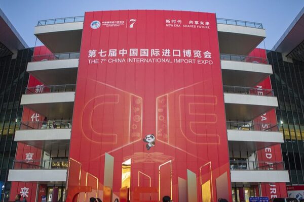 China Shines Amid Global Openness Decline: New Index Unveiled ✨ China_Shines_Amid_Global_Openness_Decline__New_Index_Unveiled__