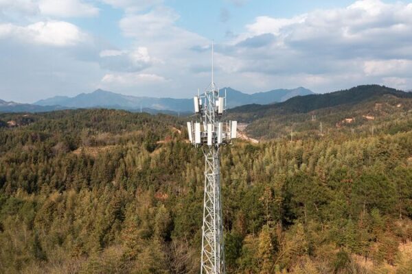 China Surpasses 4 Million 5G Base Stations, Driving Digital Transformation 🚀 China_Surpasses_4_Million_5G_Base_Stations__Driving_Digital_Transformation__