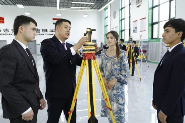 China-Tajikistan BRI Cooperation Brings New Landmarks to Dushanbe 🇨🇳🇹🇯 China_Tajikistan_BRI_Cooperation_Brings_New_Landmarks_to_Dushanbe_____