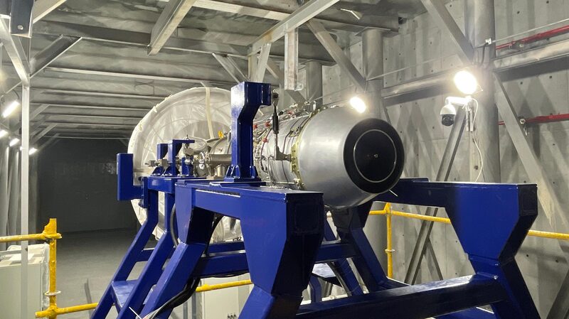 China_Test_Fires_Powerful_New_Turbofan_Engine_for_High_End_Drones__
