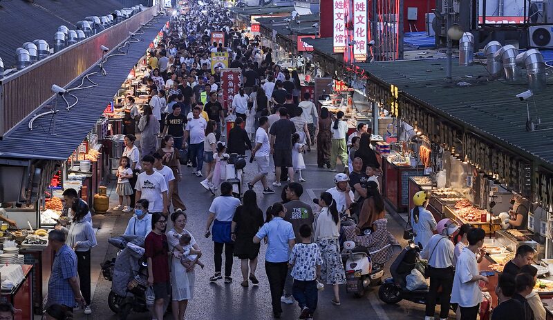 China_Unveils_New_Measures_to_Boost_Consumption__ - News for amigos, by amigos China_Unveils_New_Measures_to_Boost_Consumption__